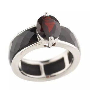 Sterling Silver Faceted Onyx & 1.40 ct Oval Garnet Band Ring Size 9